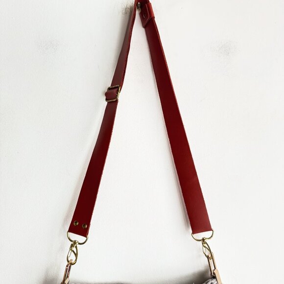 Handmade Woven Crochet Multi Color Crossbody Bag - Picture 4 of 8